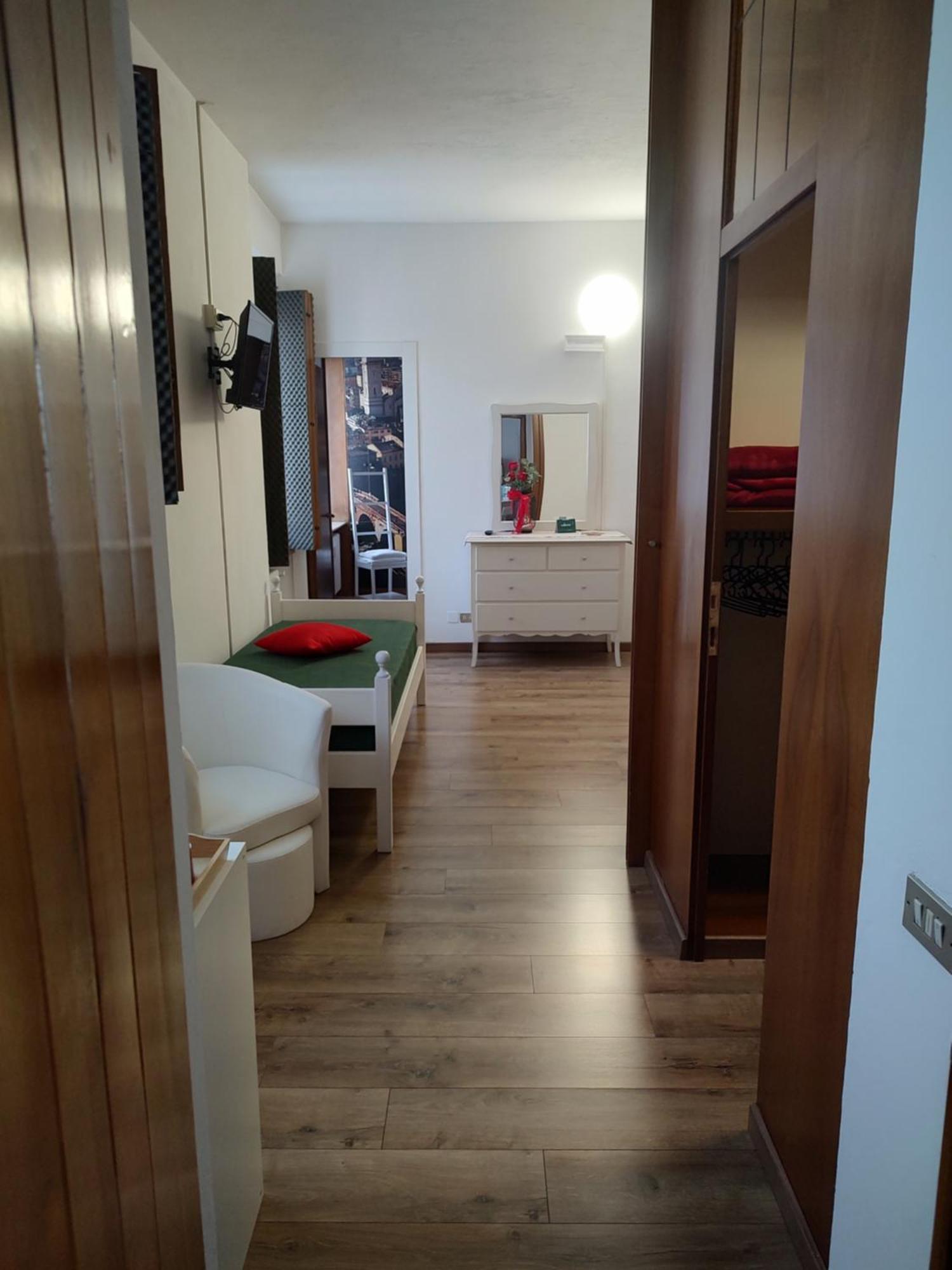 Verona Relax & Stay Rooms Ngoại thất bức ảnh